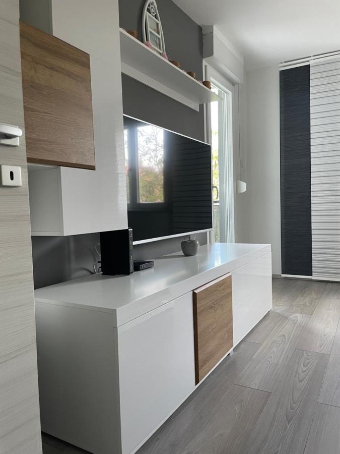 Apartment Tomy Rijeka Exterior foto